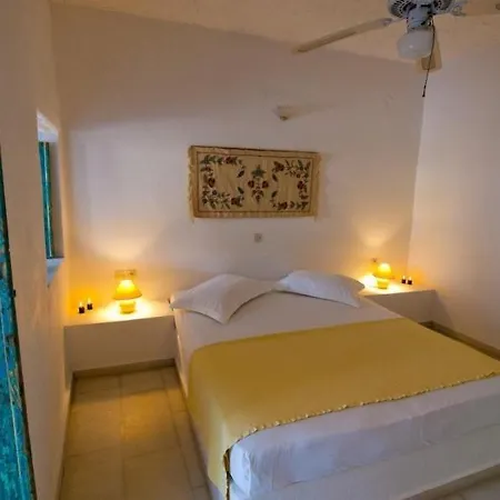 Gorgona Hotel *